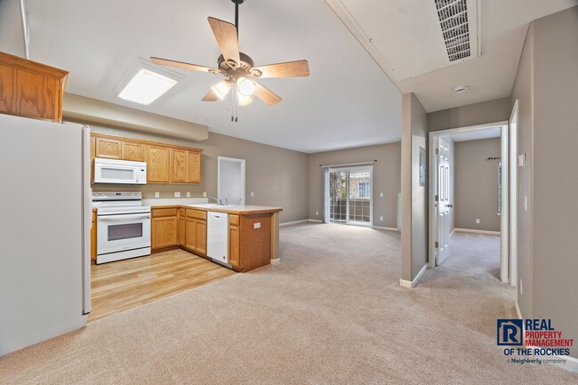 Building Photo - Charming Main Floor Condo in Water Valley
