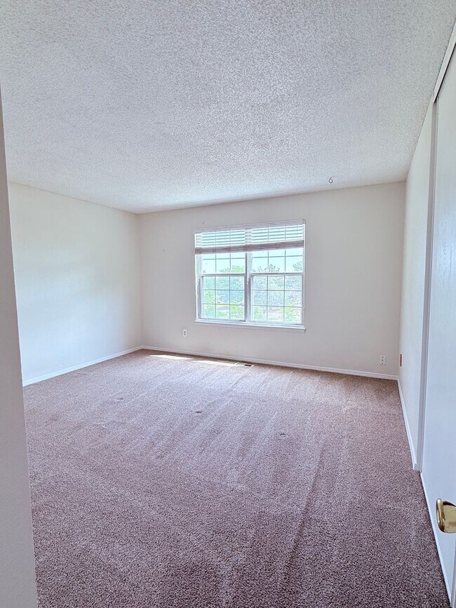 Building Photo - Fabulous 3br 2ba home in foothills of Golden