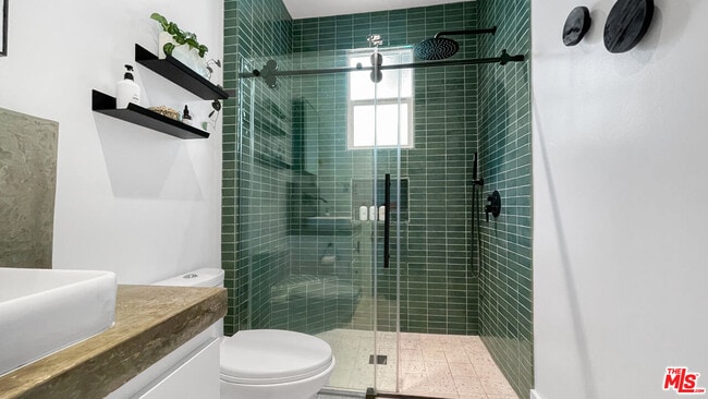 Building Photo - 3489 2nd Ave