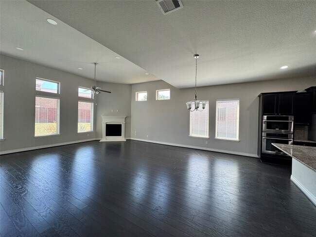 Building Photo - 5231 Pickford Grove Ln