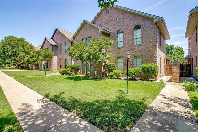 Building Photo - 1301 Belle Pl