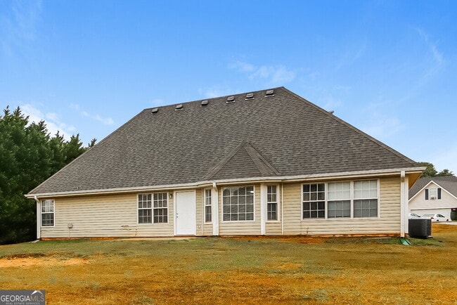 Building Photo - 1204 Genelle Ct
