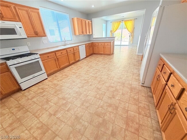 Building Photo - 5604 Rocky Ravine Ave