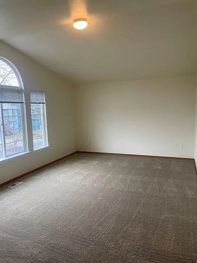 Building Photo - 3Bd/2Ba  Marysvville Home