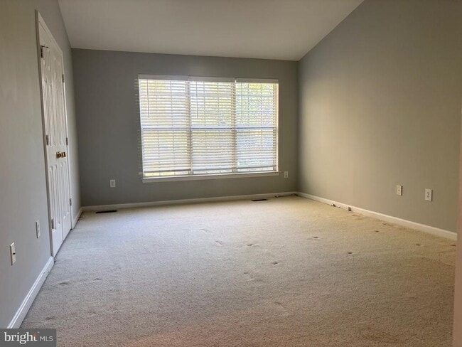 Building Photo - 15115 Deer Valley Terrace