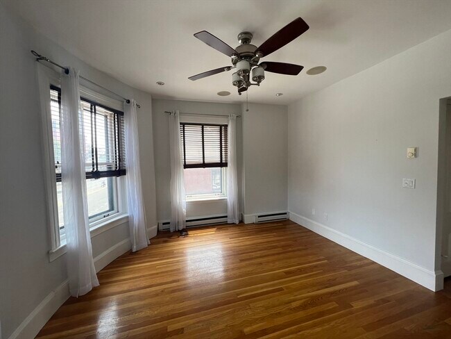 Primary Photo - 583 Massachusetts Ave