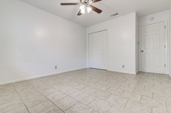 Building Photo - 3603 Rocky Hollow Trail