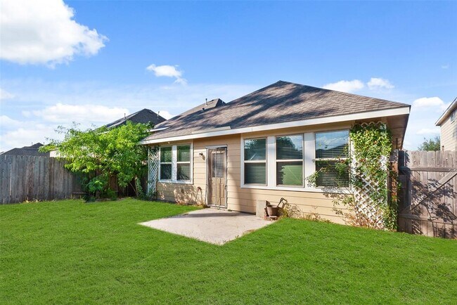 Building Photo - 10942 Sun River Falls Dr