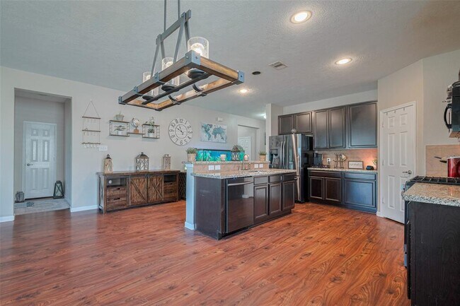 Building Photo - 4323 N Vineyard Meadow Ln