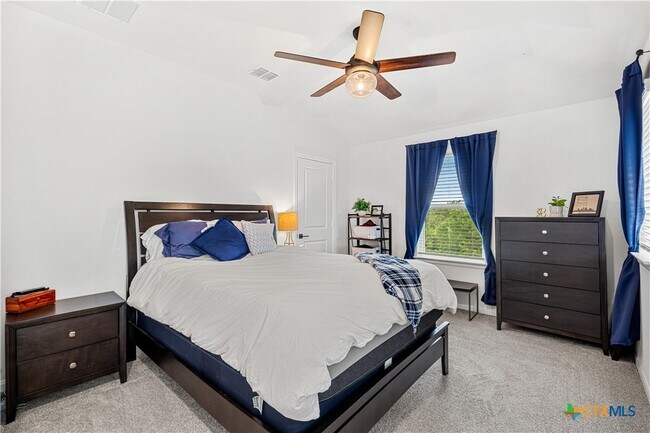 Building Photo - 112 Alpen Ct