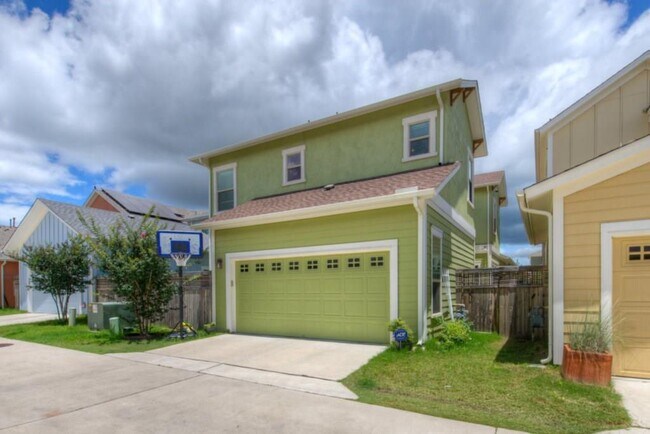 Building Photo - 4524 Ruiz St