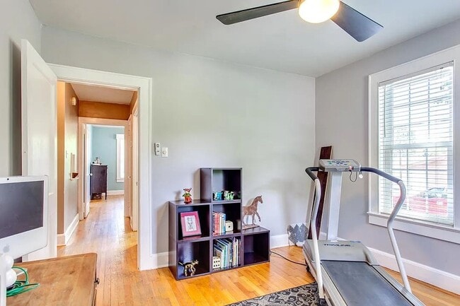 Building Photo - Charming 2 bedroom house in South Knox!