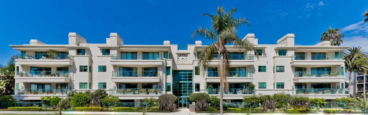 Building Photo - 951 Ocean Ave