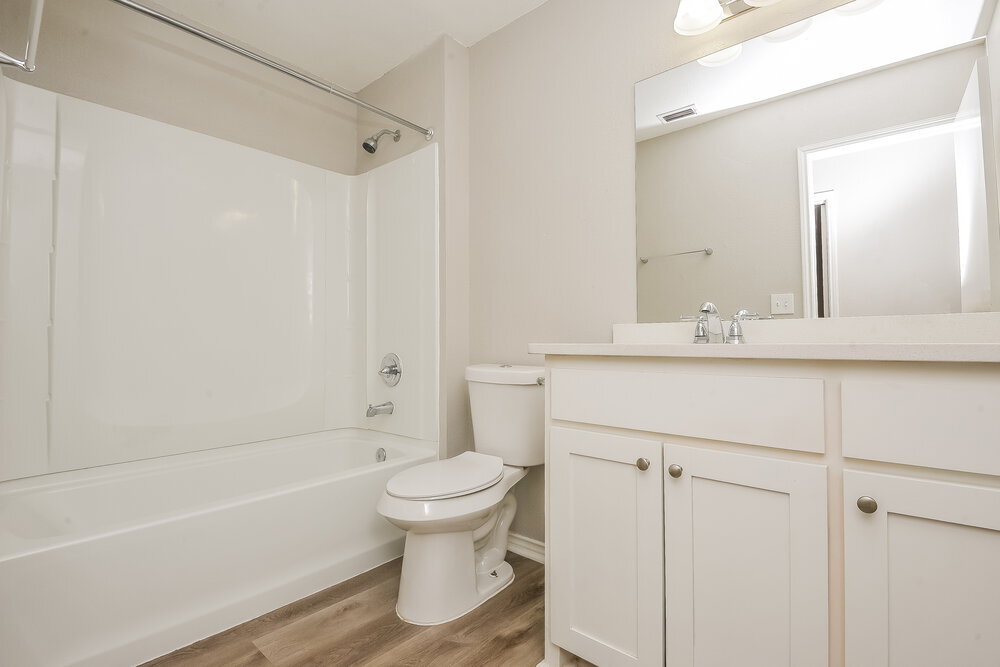 Building Photo - 6221 Valley Forge Ct