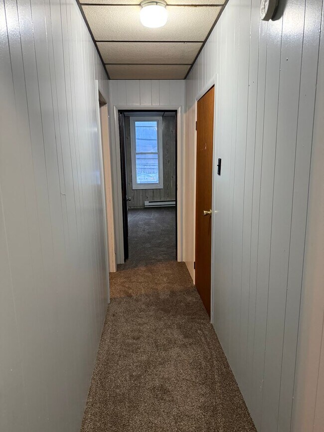 Building Photo - 201 W Market St