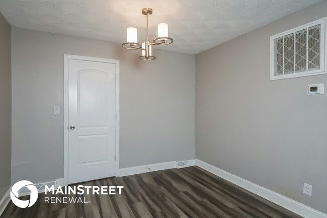 Building Photo - 1712 Star Rest Dr