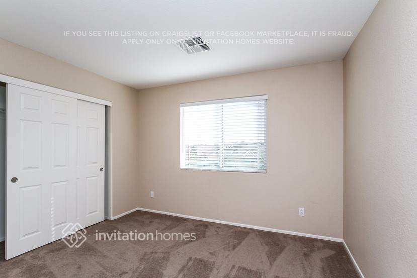 Building Photo - 3599 Bufflehead St