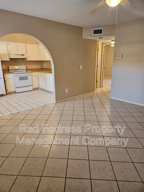 Building Photo - 4777 Orange Grove Blvd