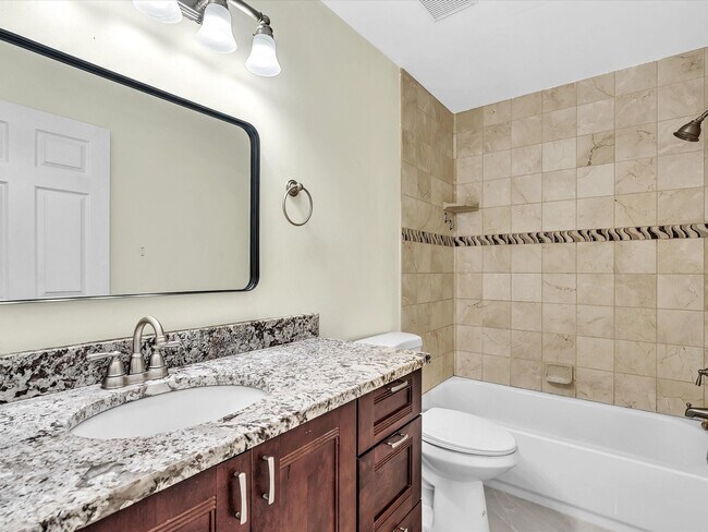 Building Photo - 13400 NW 5th Ct