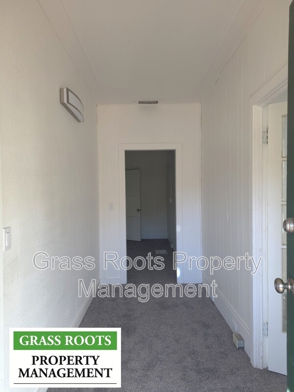 Building Photo - 202 Colfax Ave