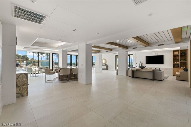 Building Photo - 4001 Gulf Shore Blvd N