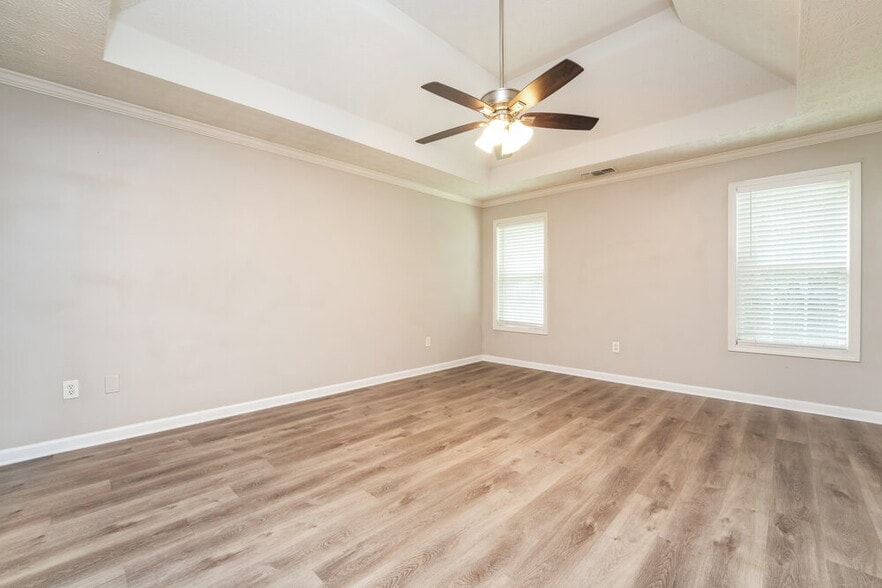 Building Photo - 663 Stonecrest Dr