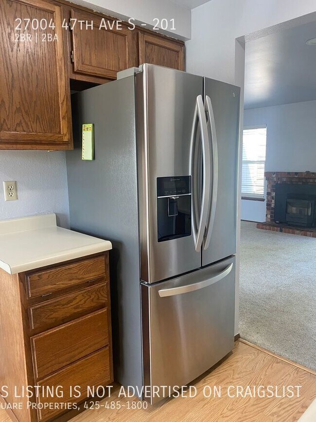 Building Photo - Great Location in Kent! 2-Bedroom Townhous...