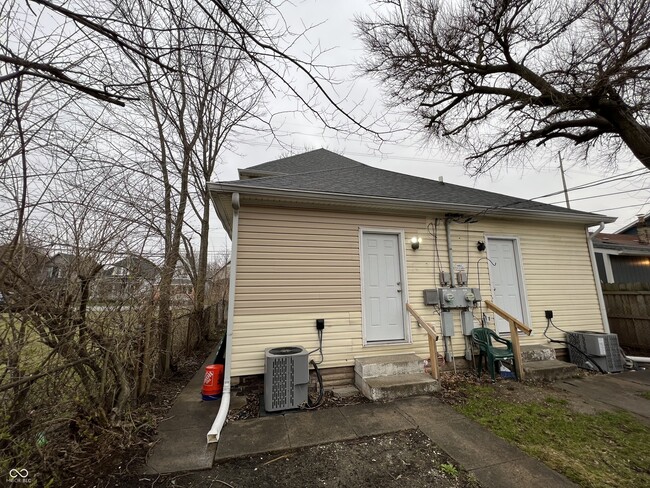 Building Photo - 2513 Prospect St