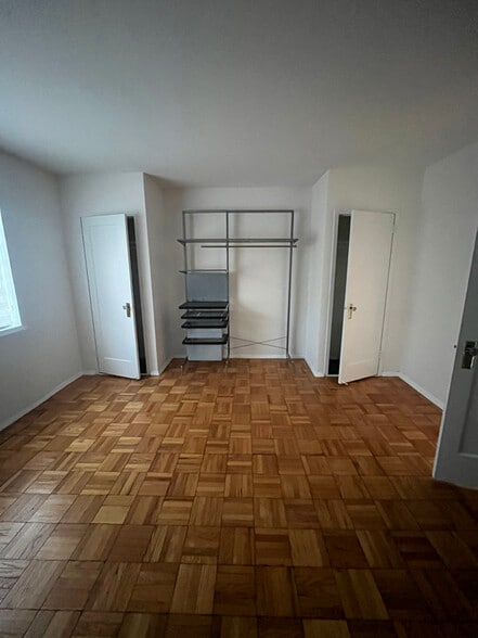 Building Photo - 3115 Martha Custis Dr