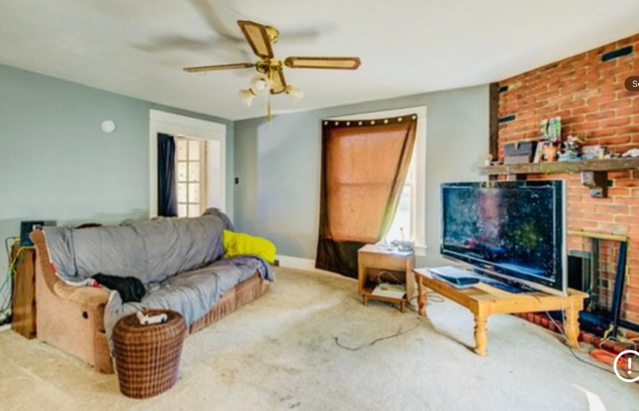 Building Photo - 205 W Fulton St