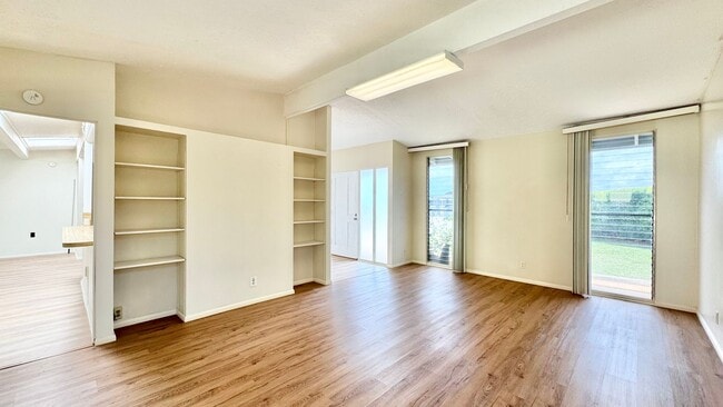 Building Photo - SPACIOUS 4 BEDROOM HOME IN DESIRABLE AIEA ...