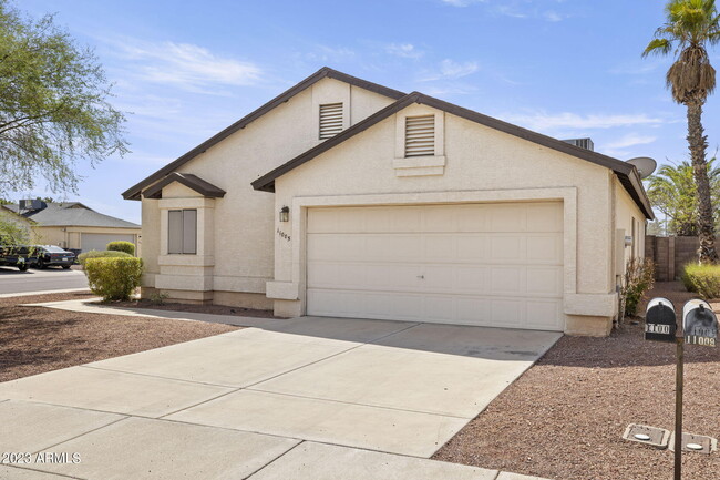 Building Photo - 11005 W Seldon Ln