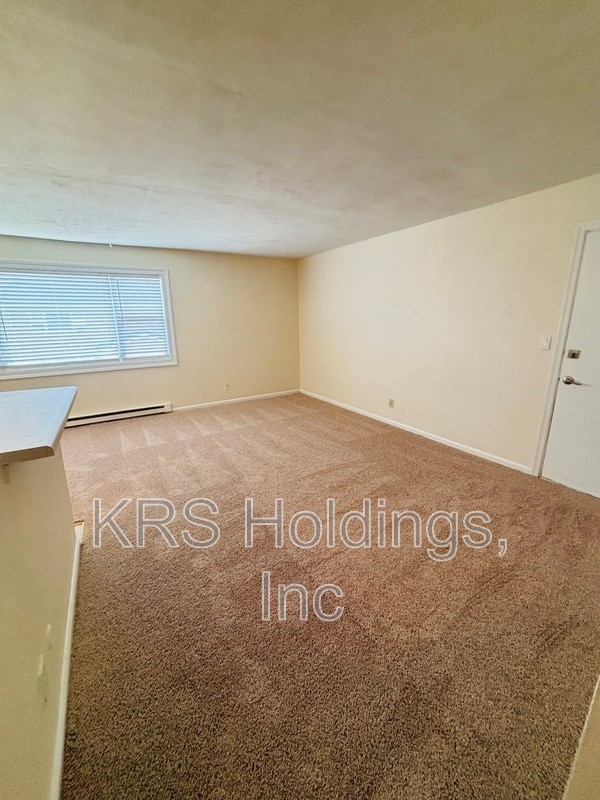 Building Photo - Willow Sands Apartments