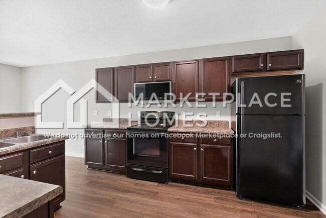 Building Photo - 401 Feather Site Ct