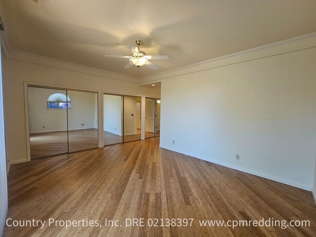 Building Photo - 1225 River Ridge Dr