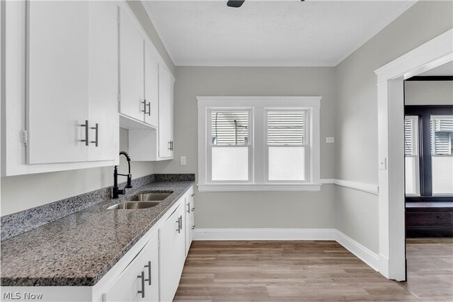 Building Photo - 428 E 148th St