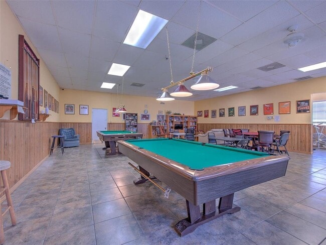 Building Photo - 4313 Tahitian Gardens Cir
