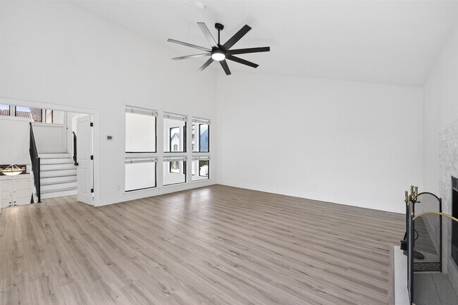 Building Photo - 1535 Potomac Dr