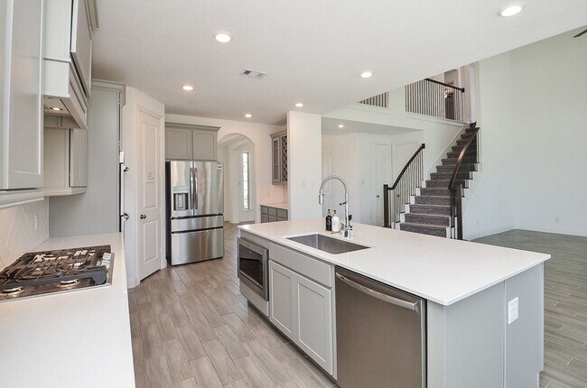 Building Photo - 6502 Wild Holw Ct