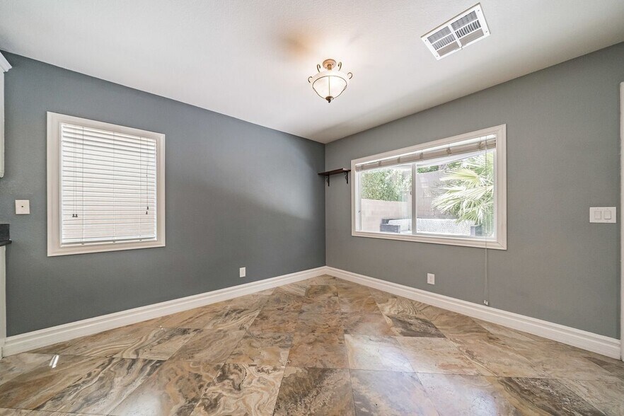 Building Photo - 187 Wicked Wedge Way