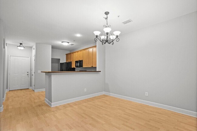 Building Photo - 8441 Callabee Way