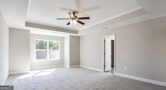 Building Photo - 244 Sophie Cir