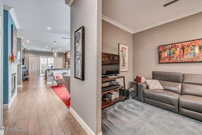Building Photo - 10562 Thistle Berry Ct