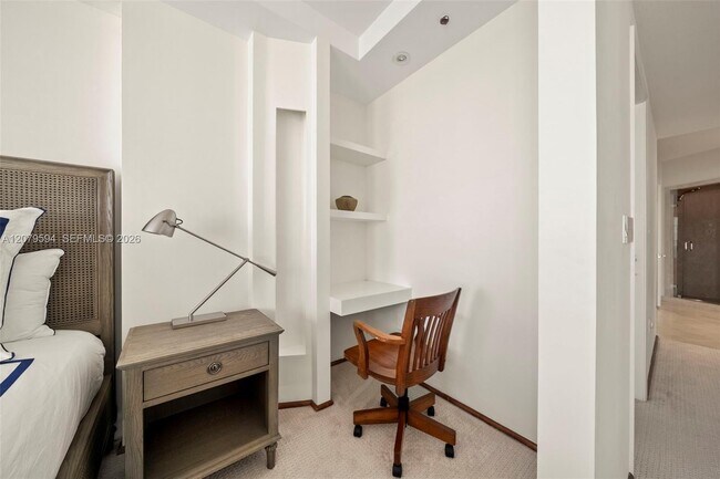 Building Photo - 789 Crandon Blvd