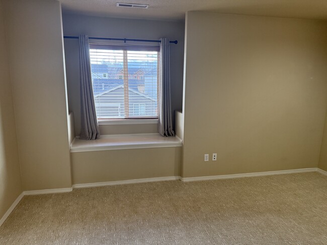 Building Photo - 20565 Sun Meadow Way