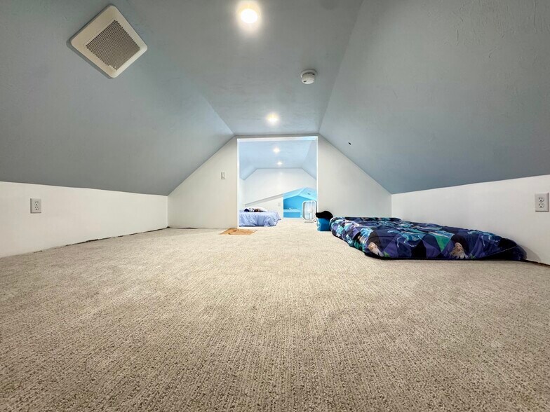 Loft - 128 Atlantic Ave