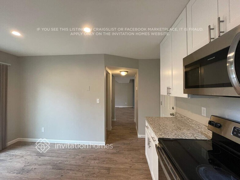 Building Photo - 7980 Dakota Ridge Pl
