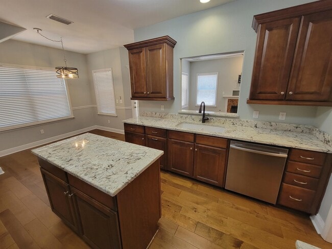 Building Photo - 1120 Archangel Way