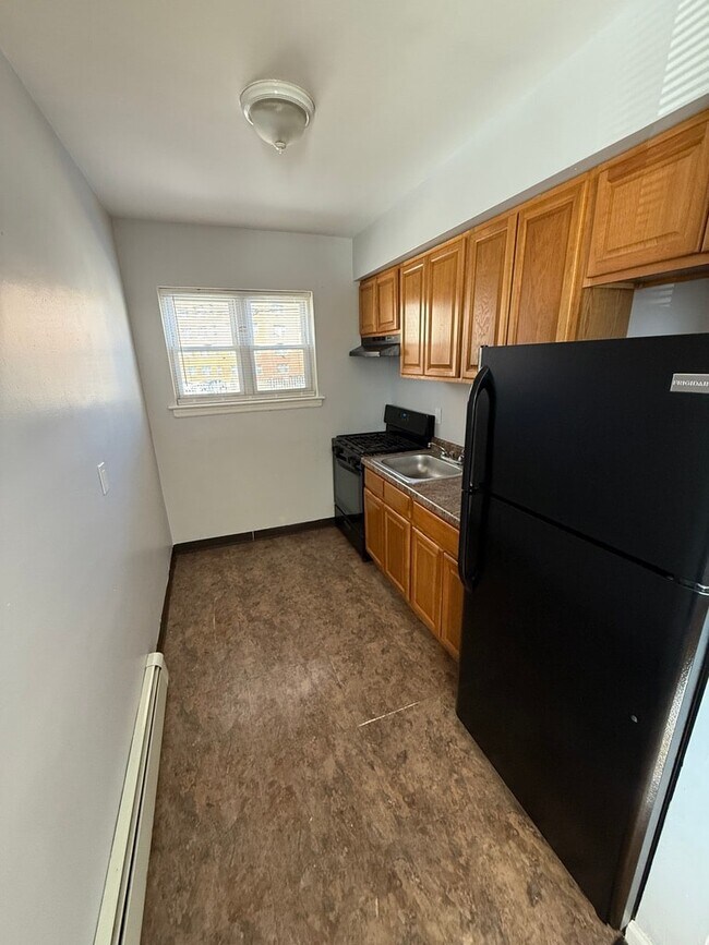 Floorplan - 824-828-832 Grove St