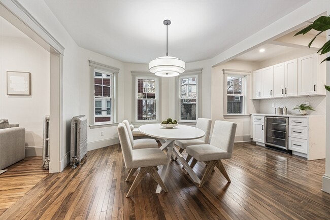 Building Photo - 41 Westmoreland St